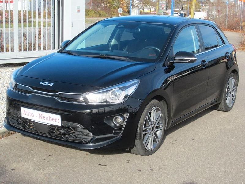 Schwarz Gebraucht 2022 Kia Rio Spirit Limousine | 13.450 € (Fairer Preis) - Bild 1/4