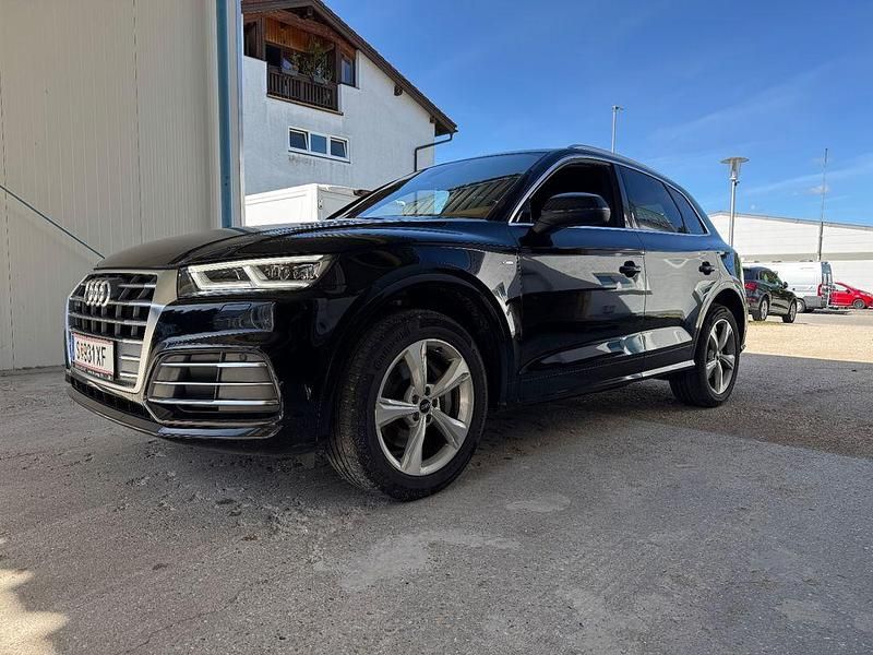 Schwarz Gebraucht 2020 Audi Q5 Sport SUV | 26.990 € (Superpreis) - Bild 1/4