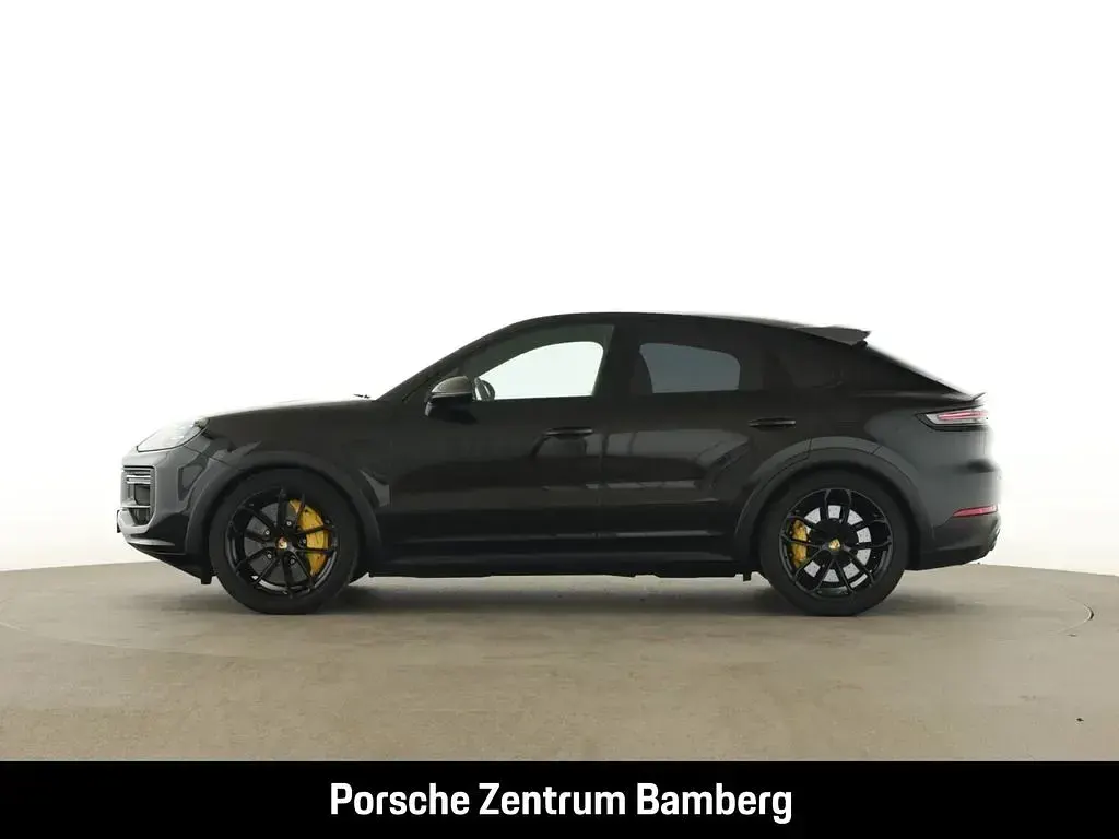Gebraucht Porsche Cayenne Turbo E-Hybrid Coupe 740 PS (544 kW) 2024 Schwarz SUV