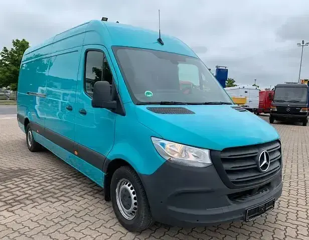 Gebraucht Mercedes Sprinter 143 PS (105 kW) 2019 Andere Van