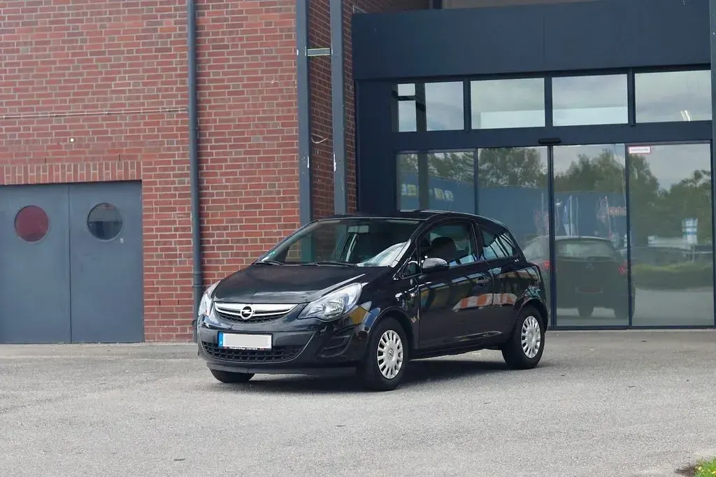 Gebraucht Opel Corsa 69 PS (50 kW) 2014 Schwarz Kleinwagen