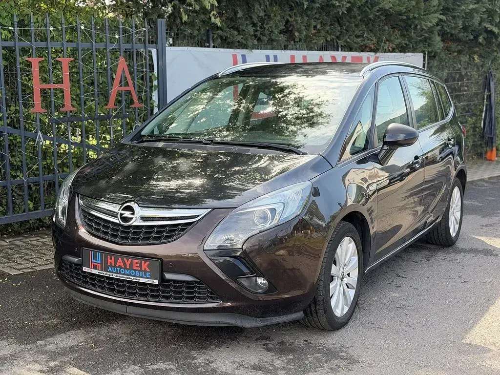 Gebraucht Opel Zafira Tourer Edition 140 PS (102 kW) 2012 Schwarz Van / Kleinbus