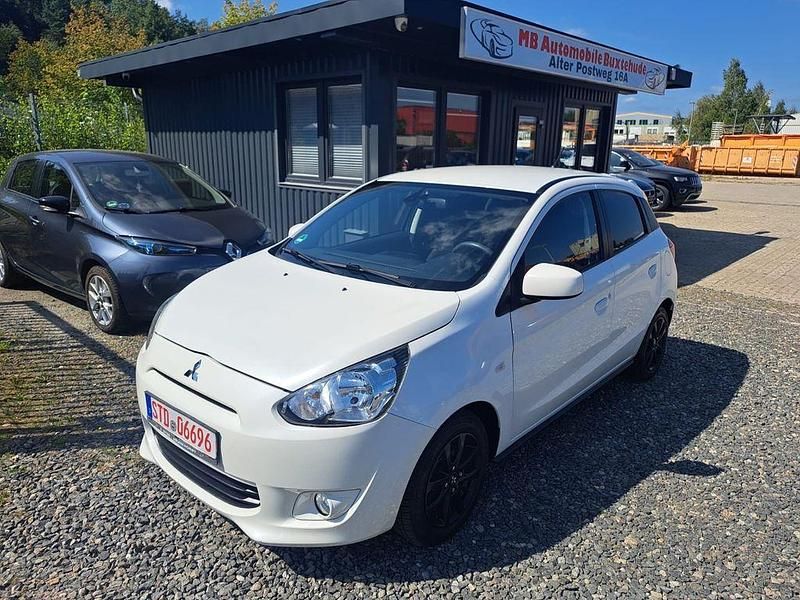 Weiß Gebraucht 2016 Mitsubishi Space Star Diamant Edition Limousine | 5.800 € (Fairer Preis) - Bild 1/4