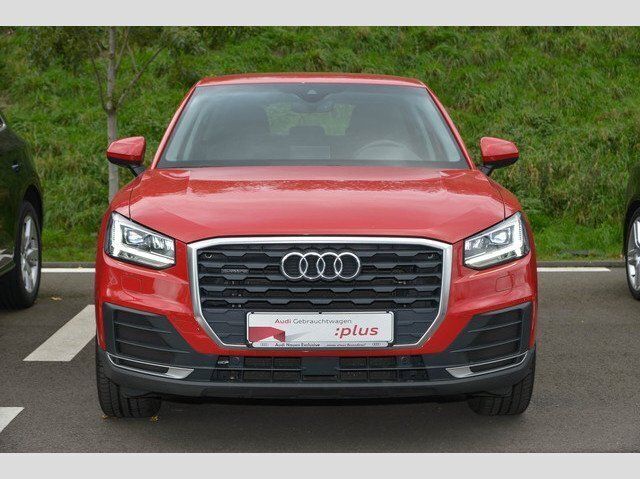 Gebraucht Audi Q2 190 PS (139 kW) 2017 Rot metallic SUV