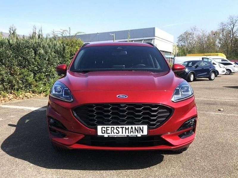 Gebraucht Ford Kuga ST-Line 224 PS (164 kW) 2022 Lucid red metallic SUV