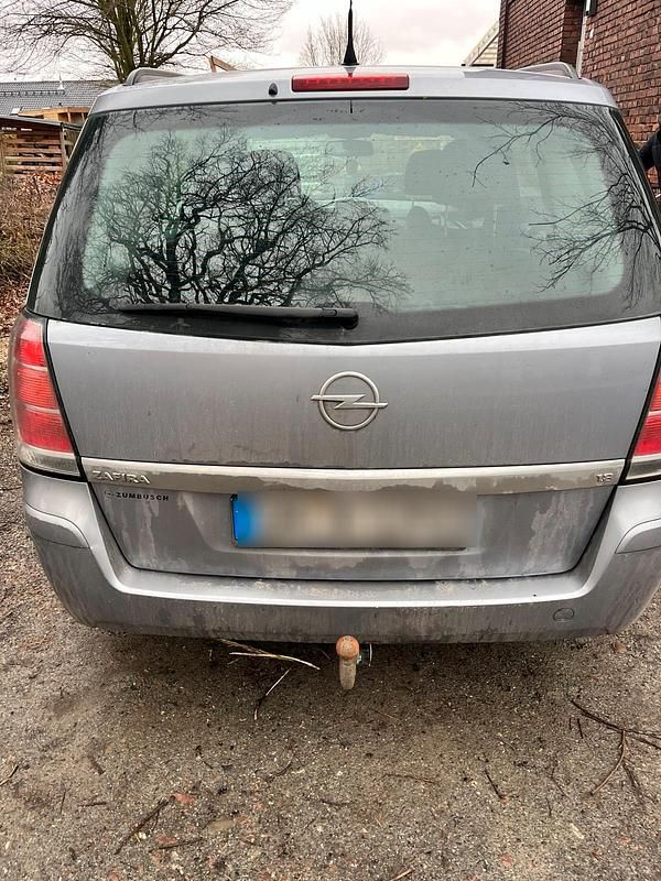 Gebraucht Opel Zafira 140 PS (102 kW) 2007 Silber Van / Kleinbus