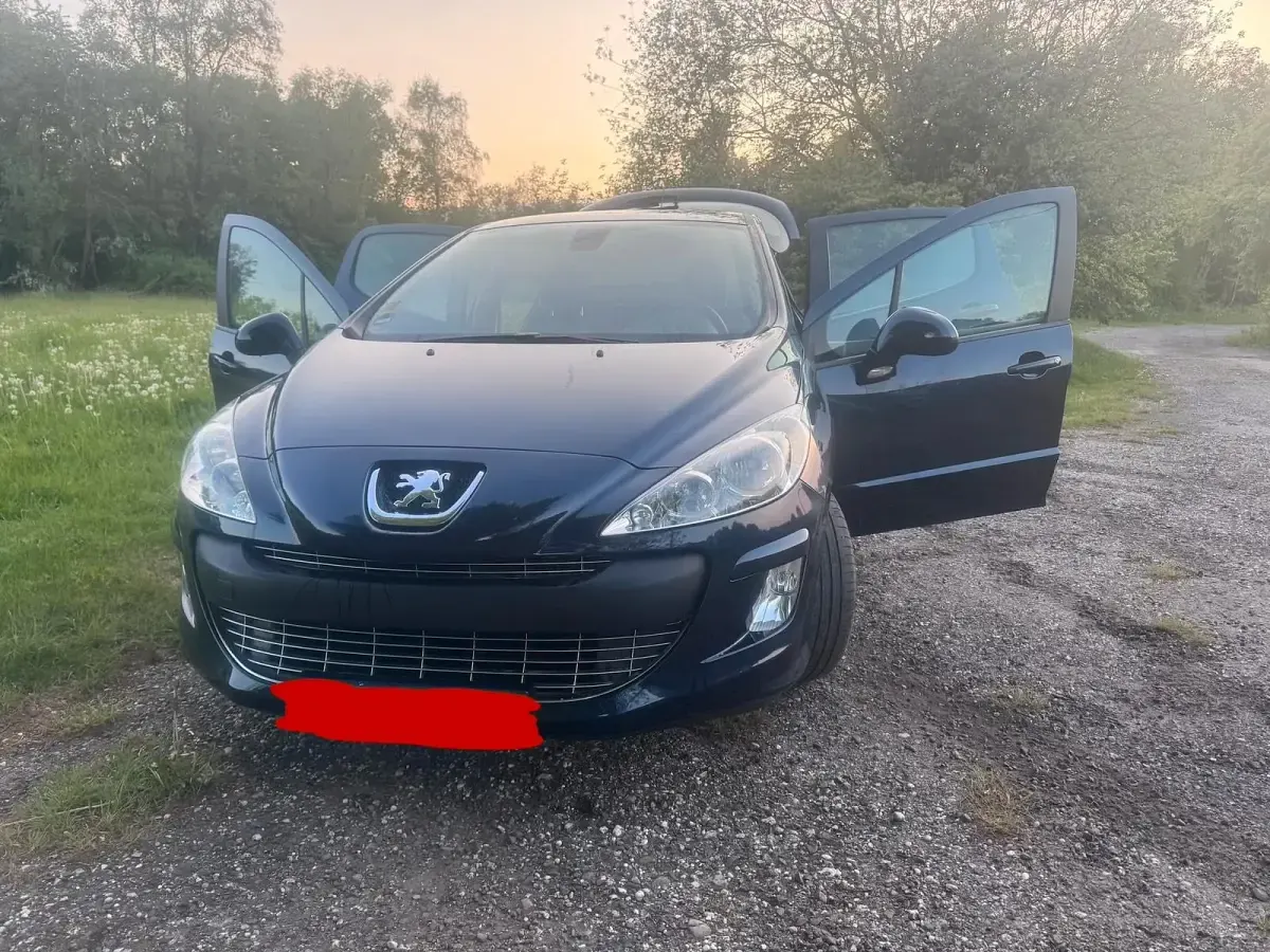 Gebraucht Peugeot 308 Sport 150 PS (110 kW) 2008 Blau Kleinwagen