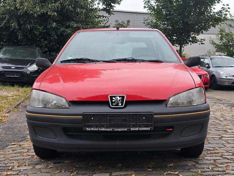 Gebraucht Peugeot 106 45 PS (33 kW) 1997 Rot Kleinwagen