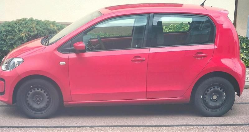 Rot Gebraucht 2014 VW up! Kleinwagen | 3.500 € (Fairer Preis) - Bild 1/1