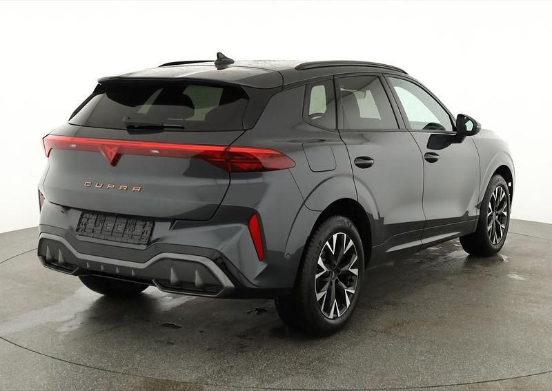 Gebraucht Cupra Terramar 204 PS (150 kW) 2025 Timanfaya grau metallic SUV