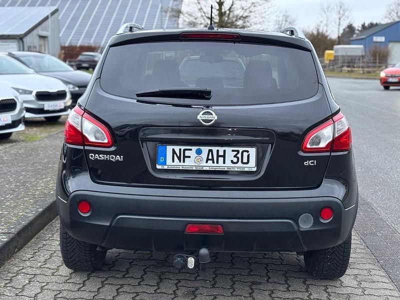 Gebraucht Nissan Qashqai I-Way 150 PS (110 kW) 2011 Schwarz SUV