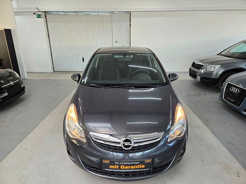 Gebraucht Opel Corsa Color Edition 87 PS (63 kW) 2012 Grau Kleinwagen
