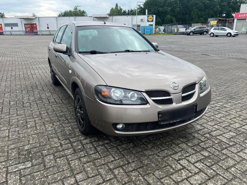 Grau Gebraucht 2006 Nissan Almera Limousine | 2.250 € (Fairer Preis) - Bild 1/4