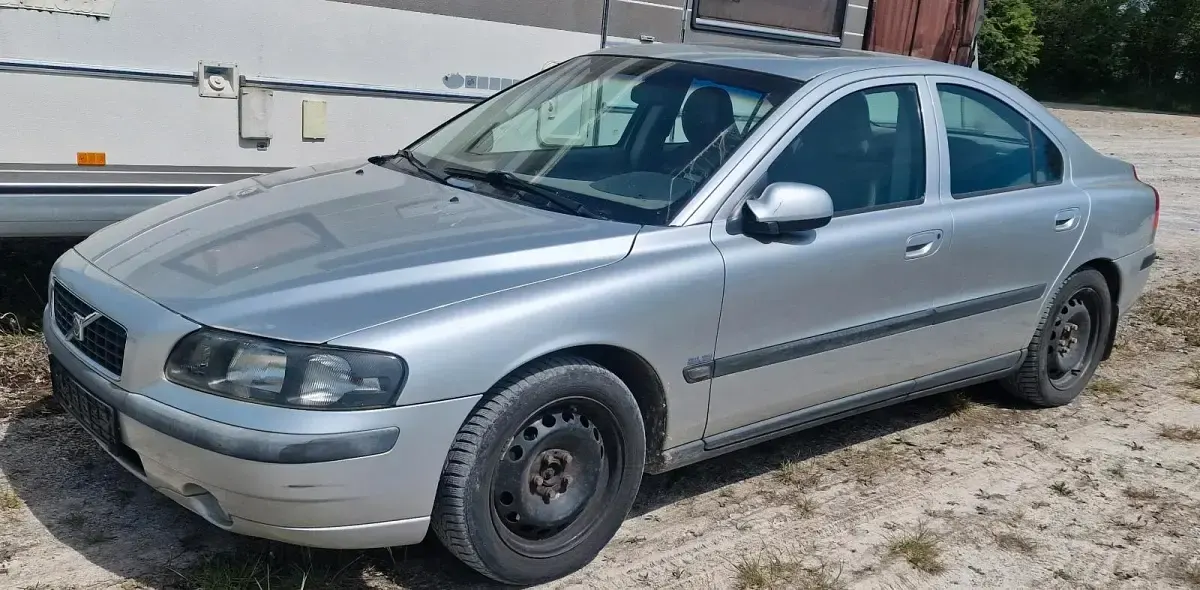 Usata Volvo S60 2002 Argento Berlina