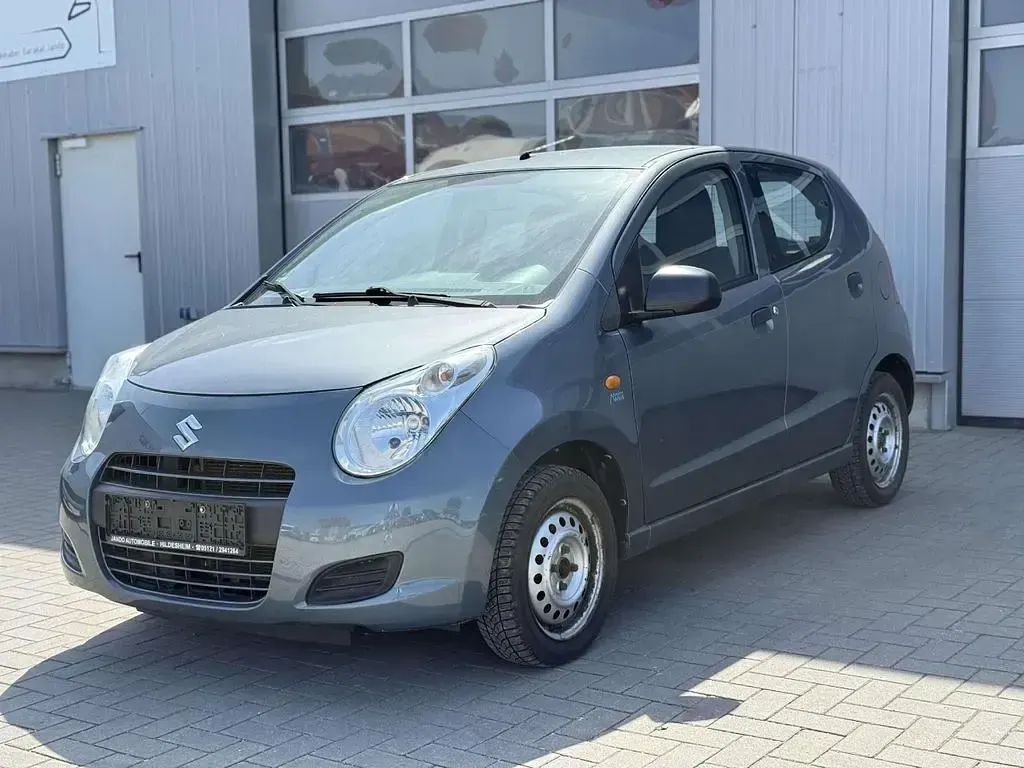 Gebraucht Suzuki Alto 68 PS (50 kW) 2012 Grau Kleinwagen