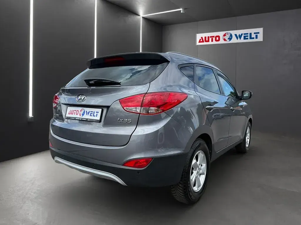 Gebraucht Hyundai ix35 135 PS (99 kW) 2012 Grau SUV