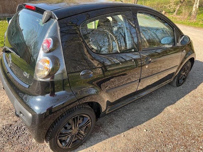 Gebraucht Citroën C1 Style 67 PS (49 kW) 2010 Schwarz Kleinwagen