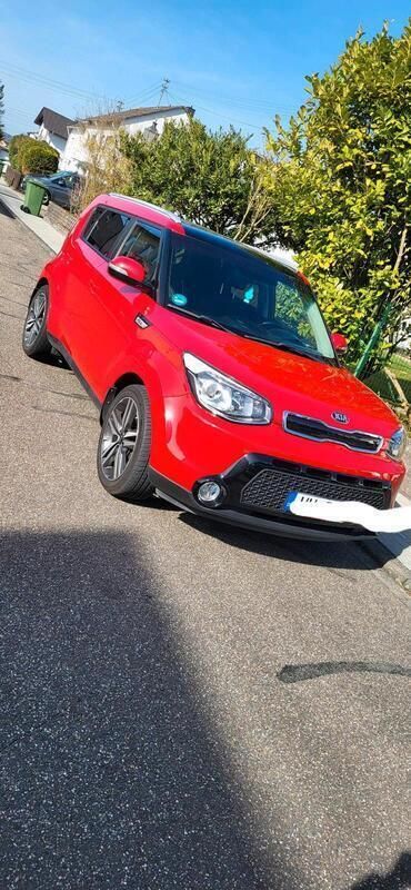 Rot Gebraucht 2016 Kia Soul 2 SUV | 11.000 € (Fairer Preis) - Bild 1/4