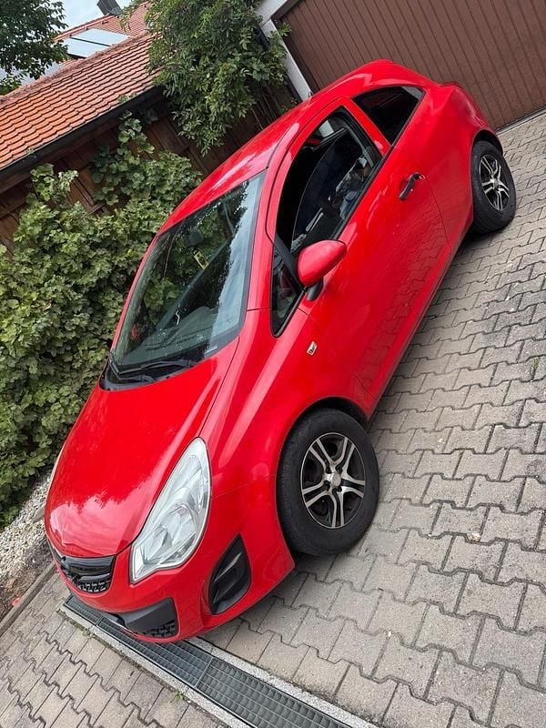 Rot Gebraucht 2013 Opel Corsa Limousine | 1.899 € (Guter Preis) - Bild 1/4