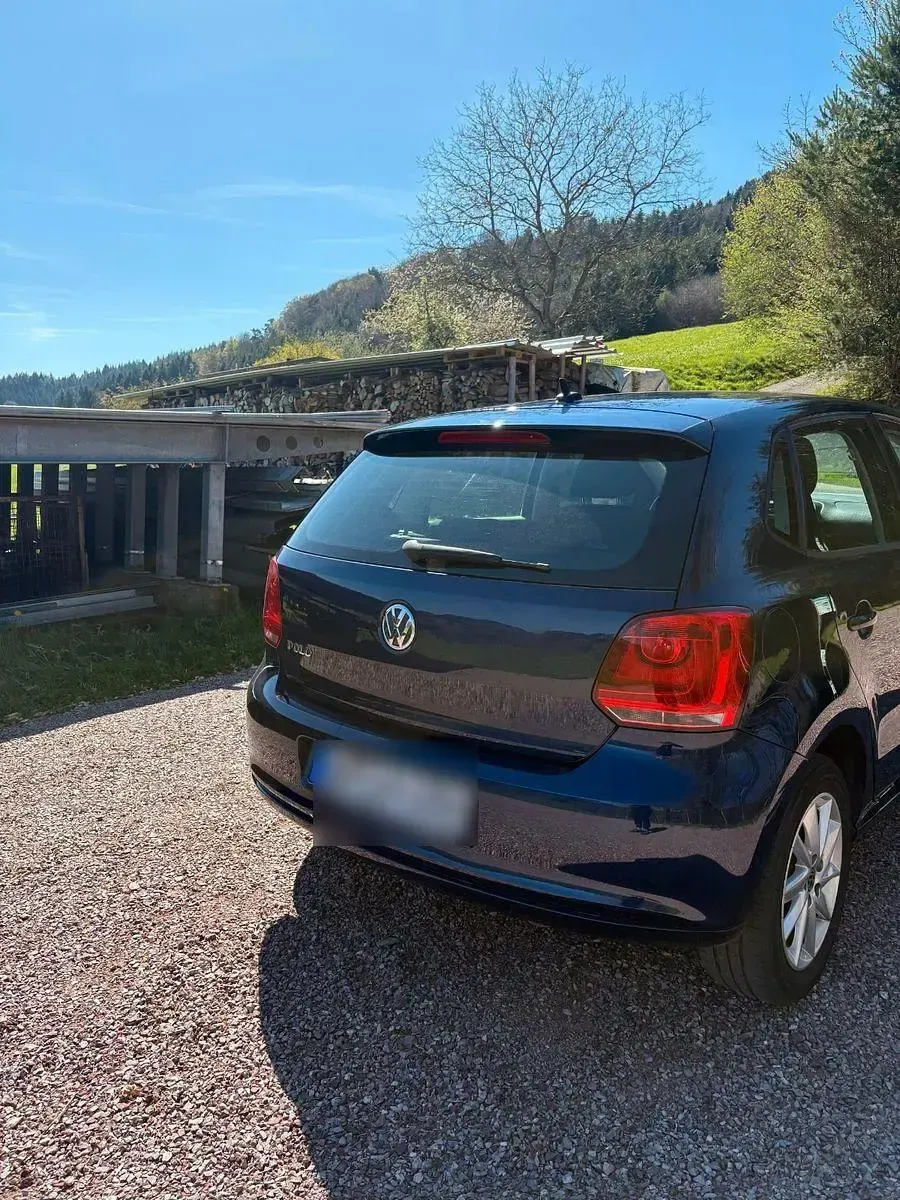 Brugt VW Polo Trendline 60 HK (44 kW) 2010 Blå Hatchback