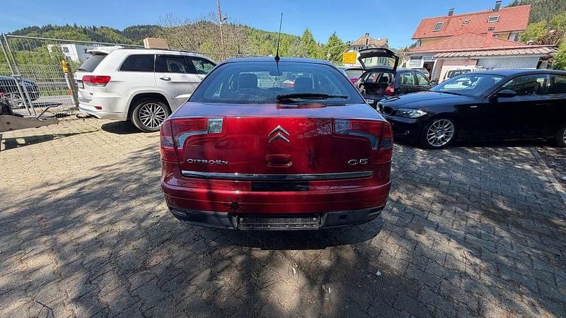 Gebraucht Citroën C5 Tendance 140 PS (102 kW) 2005 Rot Limousine