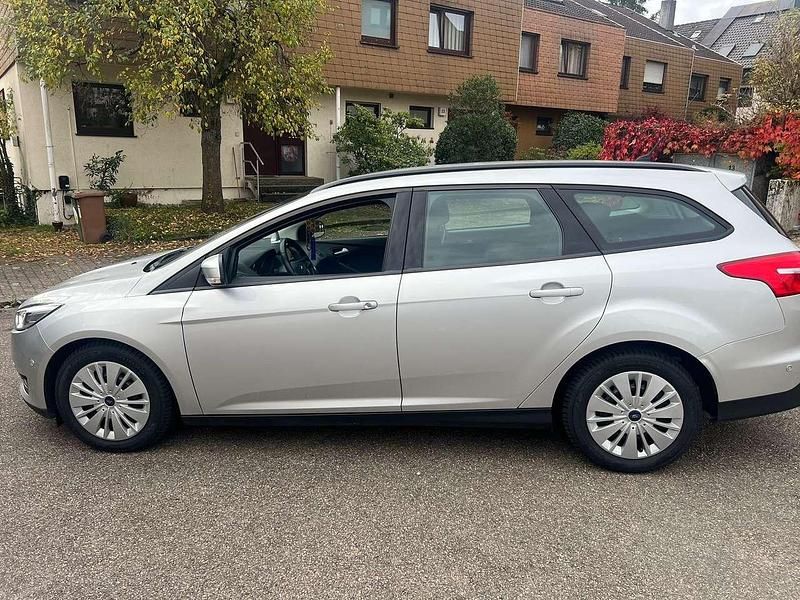 Usata Ford Focus 101 CV (74 kW) 2017 Station wagon