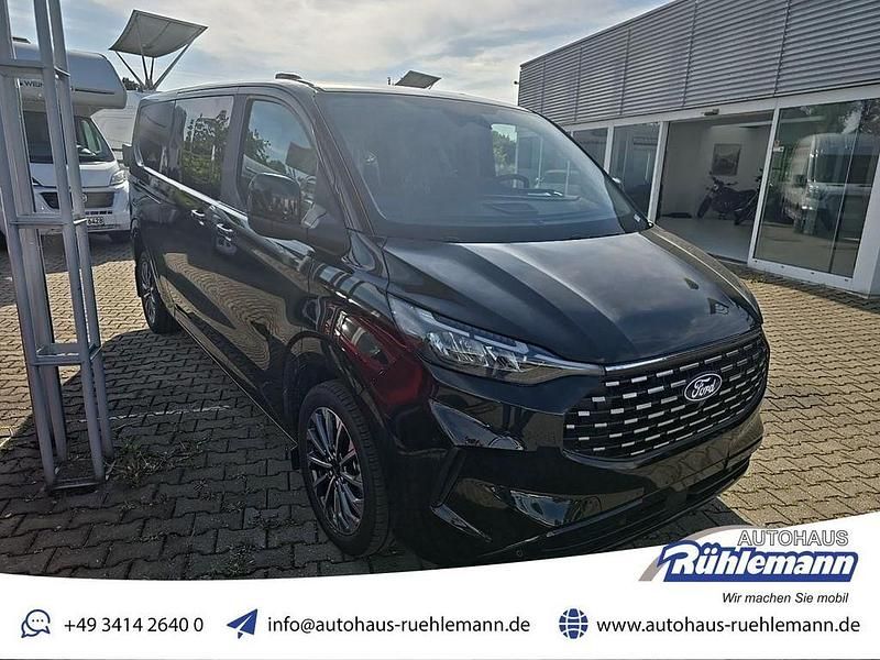 Schwarz Neu 2025 Ford Tourneo Custom Titanium Van / Kleinbus | 48.990 € (Guter Preis) - Bild 1/4