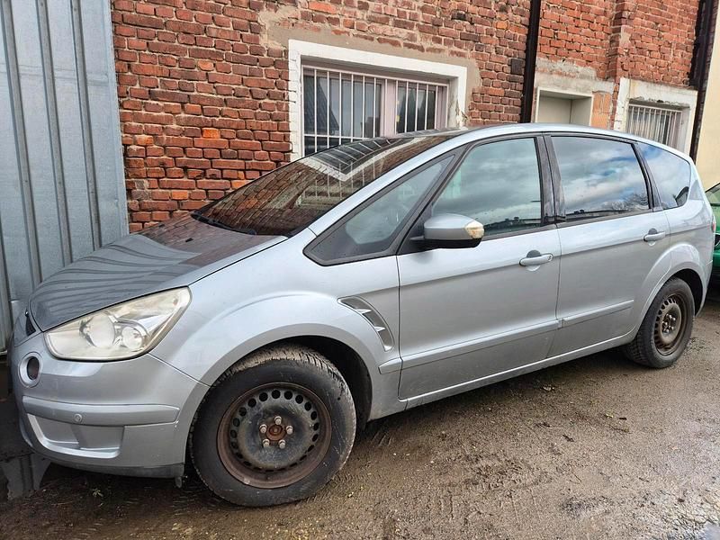 Gebraucht Ford S-MAX S 140 PS (102 kW) 2007 Silber Van / Kleinbus