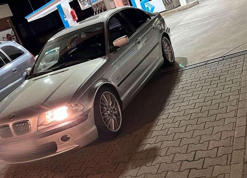 Gebraucht BMW 323 Sport Line 170 PS (125 kW) 1999 Limousine