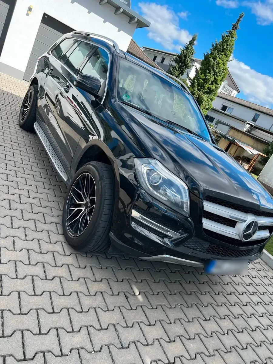 Gebraucht Mercedes GL350 258 PS (189 kW) 2015 Schwarz SUV