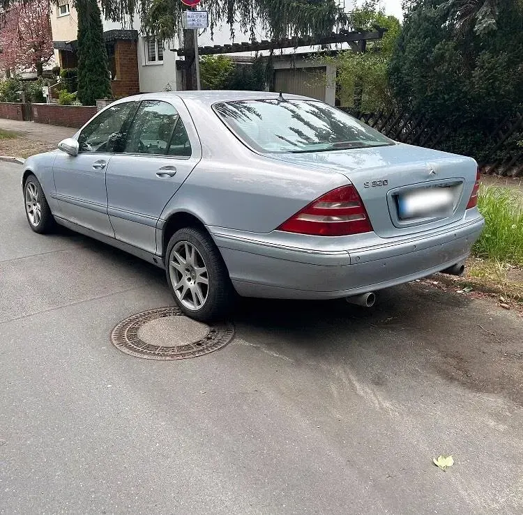 Gebraucht Mercedes S320 224 PS (164 kW) 1999 Blau Limousine