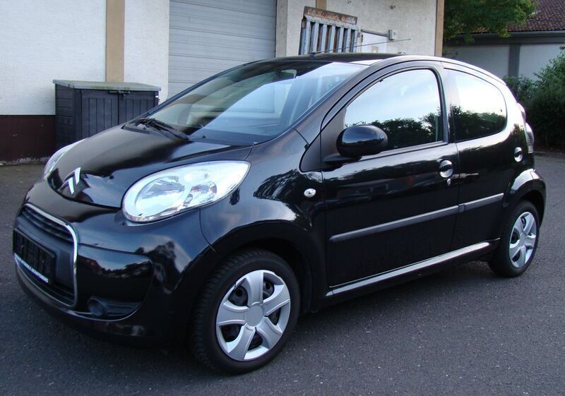 Schwarz Gebraucht 2009 Citroën C1 Style Kleinwagen | 1.990 € (Fairer Preis) - Bild 1/4