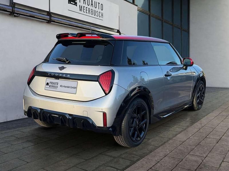 Gebraucht Mini John Cooper Works Coupé 156 PS (114 kW) 2024 Melting silver iii Coupé