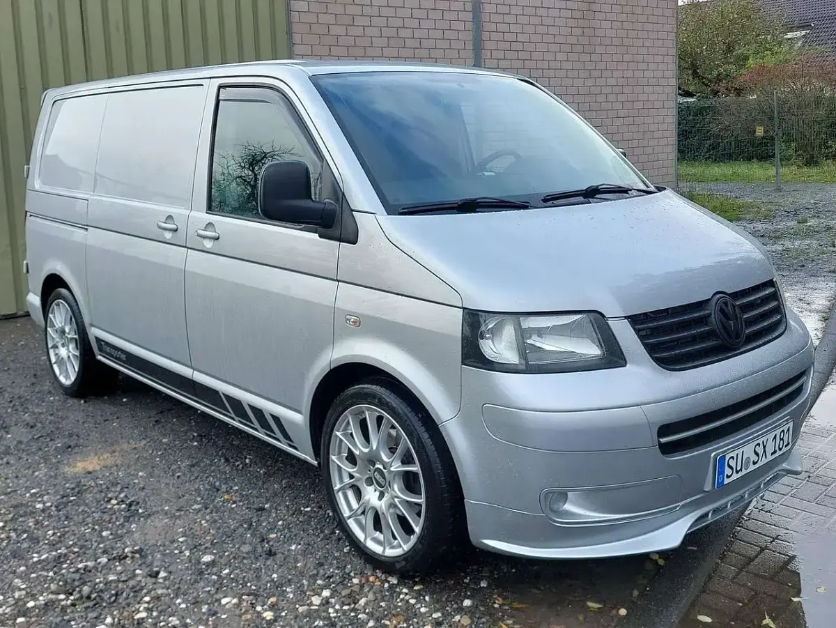 Gebraucht VW T5 131 PS (96 kW) 2008 Silber Van