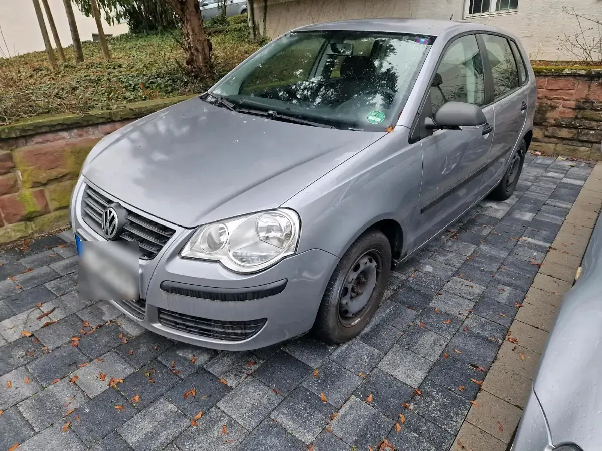 Gebraucht VW Polo 65 PS (47 kW) 2006 Silber Kleinwagen