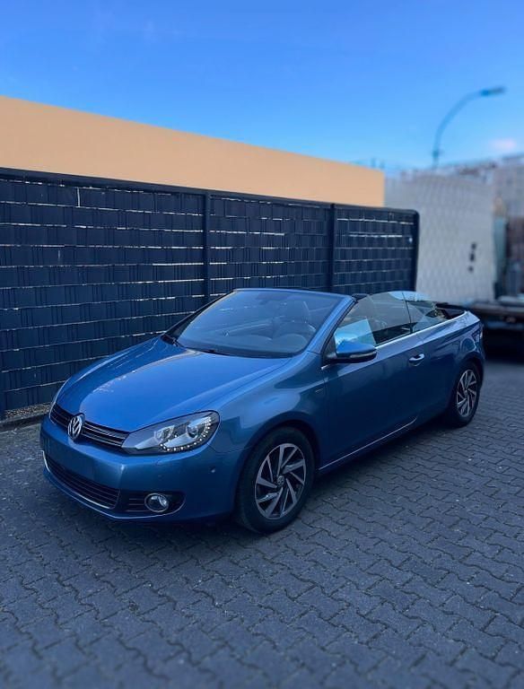 Blau Gebraucht 2015 VW Golf Cabriolet LOUNGE Cabrio | 14.390 € (Fairer Preis) - Bild 1/2