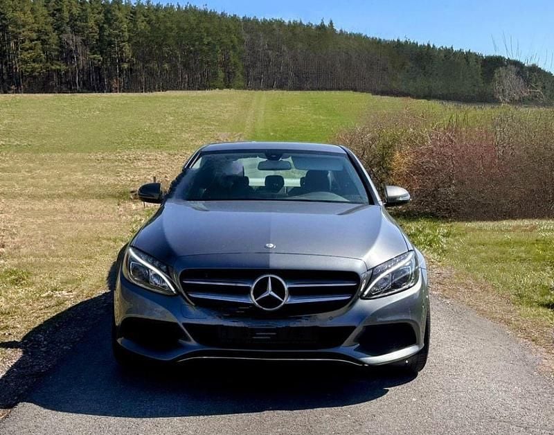 Grau Gebraucht 2017 Mercedes C200 Avantgarde Limousine | 18.700 € (Guter Preis) - Bild 1/4