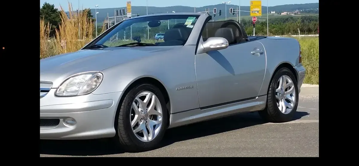 Gebraucht Mercedes SLK230 197 PS (144 kW) 2002 Silber Cabrio