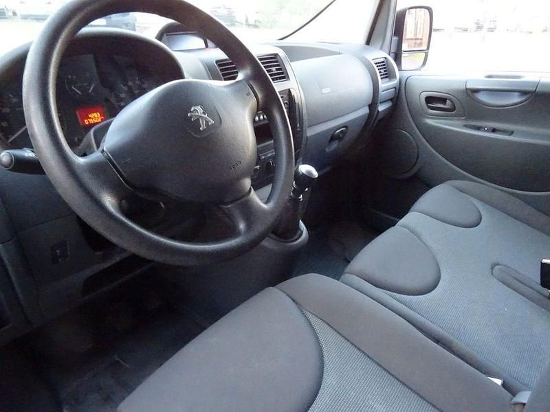 Gebraucht Peugeot Expert 128 PS (94 kW) 2014 Blanc banquise Van