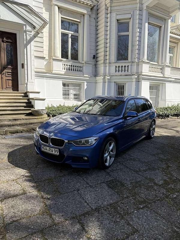 Second-hand BMW 320 184 CP (135 kW) 2012 Albastru Break