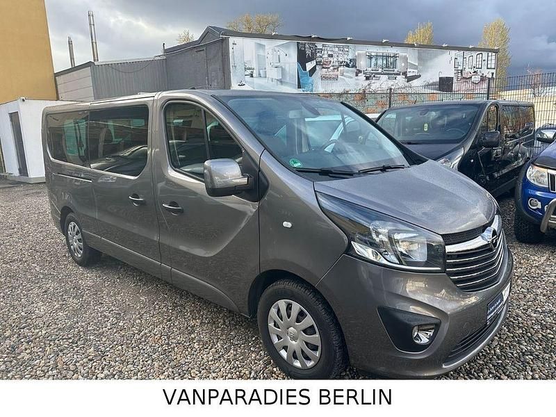 Gebraucht Opel Vivaro 125 PS (91 kW) 2016 Grau Van / Kleinbus