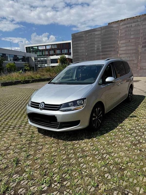 Gebraucht VW Sharan United 150 PS (110 kW) 2020 Silber Van / Kleinbus