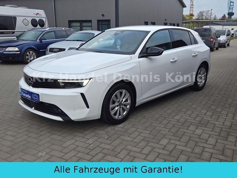 Gebraucht Opel Astra Elegance 131 PS (96 kW) 2023 Weiß Limousine
