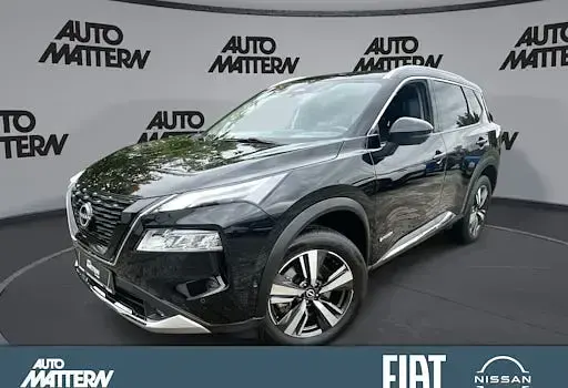 Gebraucht Nissan X-Trail Tekna 213 PS (156 kW) 2023 Black pearl (m) (metallic) SUV