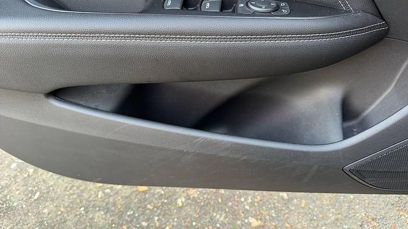 Grau Gebraucht 2018 Opel Insignia Kombi | 13.950 € (Fairer Preis) - Bild 1/1