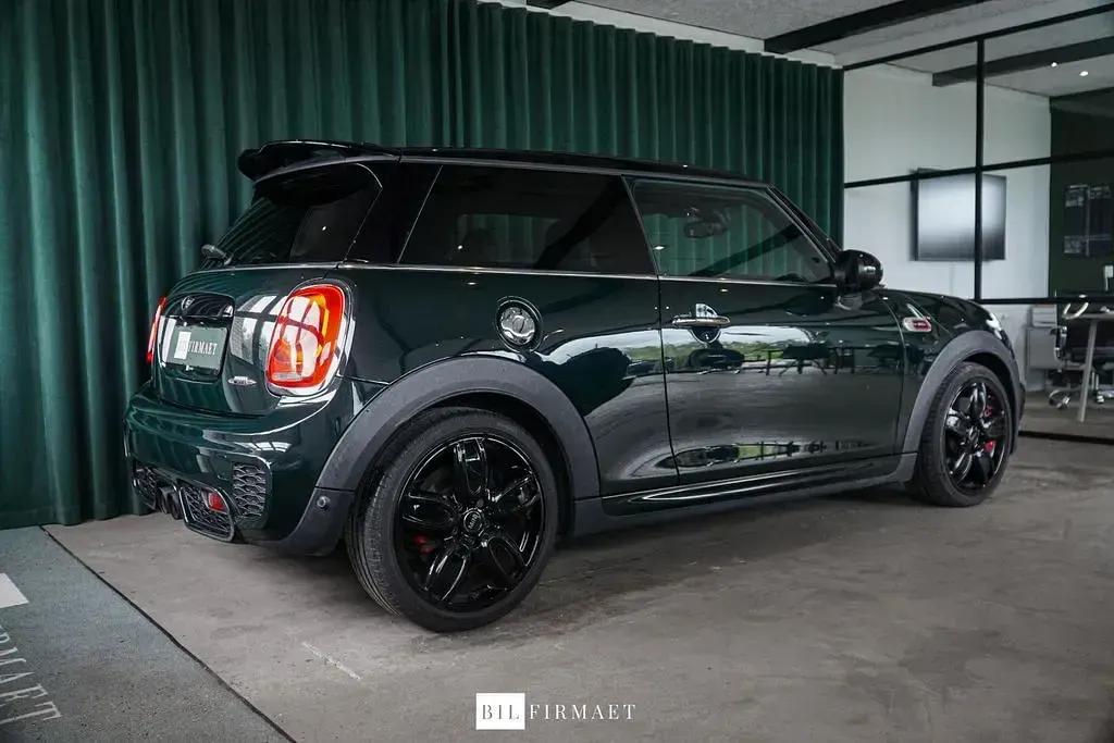Gebraucht Mini John Cooper Works 231 PS (169 kW) 2016 Grün Kleinwagen
