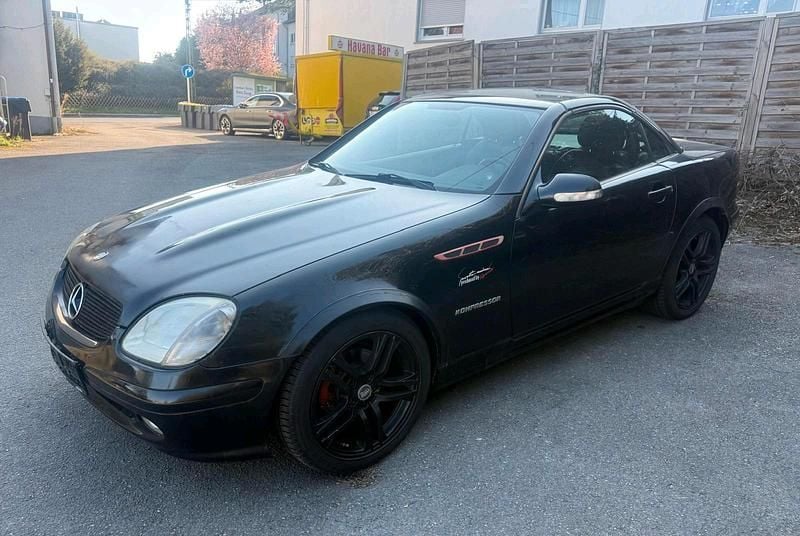 Gebraucht Mercedes SLK230 190 PS (139 kW) 2002 Schwarz Cabrio