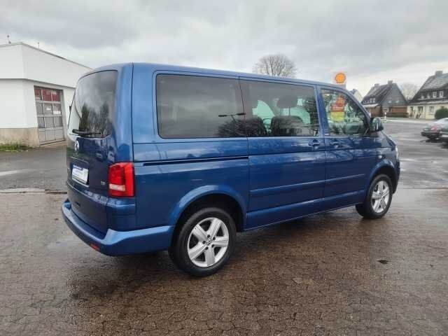 Gebraucht VW T5 Match 140 PS (102 kW) 2012 Blau metallic Van