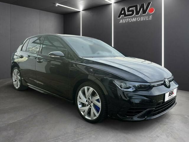 Gebraucht VW Golf VIII R 320 PS (235 kW) 2024 Deep black perleffekt Limousine
