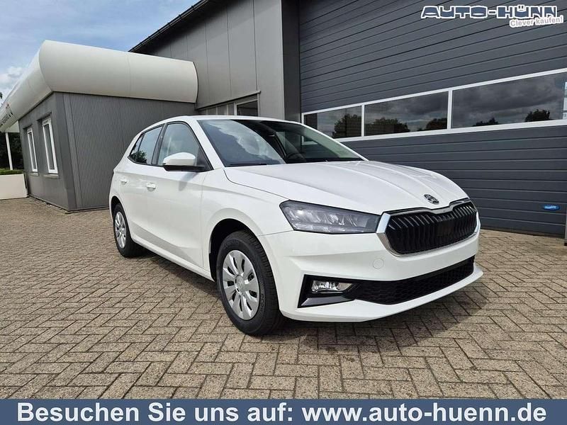 Candyweiß Neu 2025 Skoda Fabia Selection Limousine | 20.000 € (Fairer Preis) - Bild 1/4